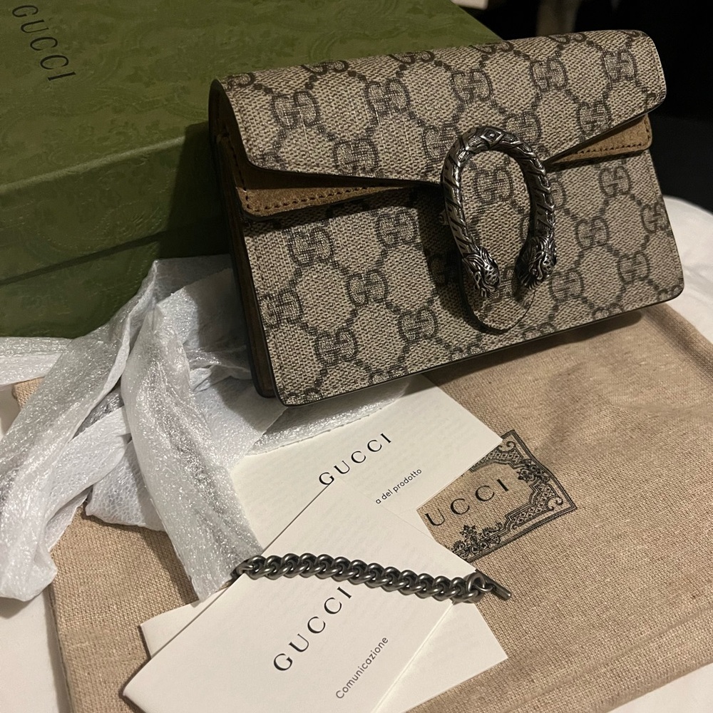 Gucci super mini dionysus